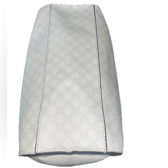 Nine West ‘Duval’ Crossbody Bag - Picture 13 of 13